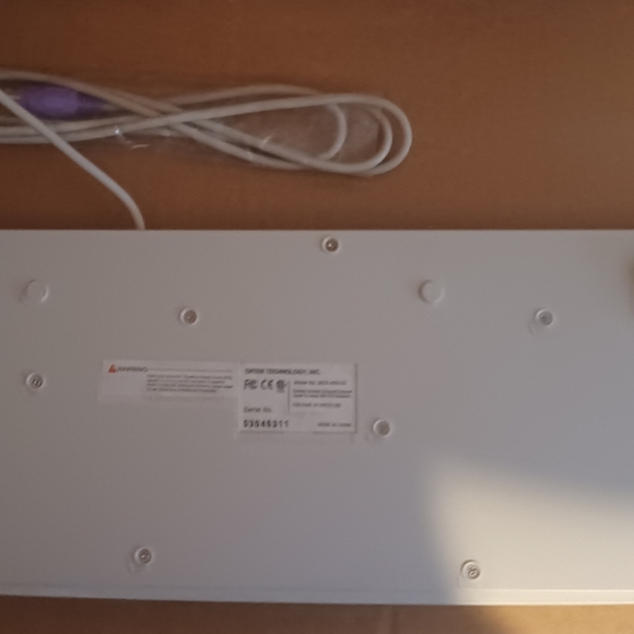 Ortek Keyboard New - Picture 2 of 3